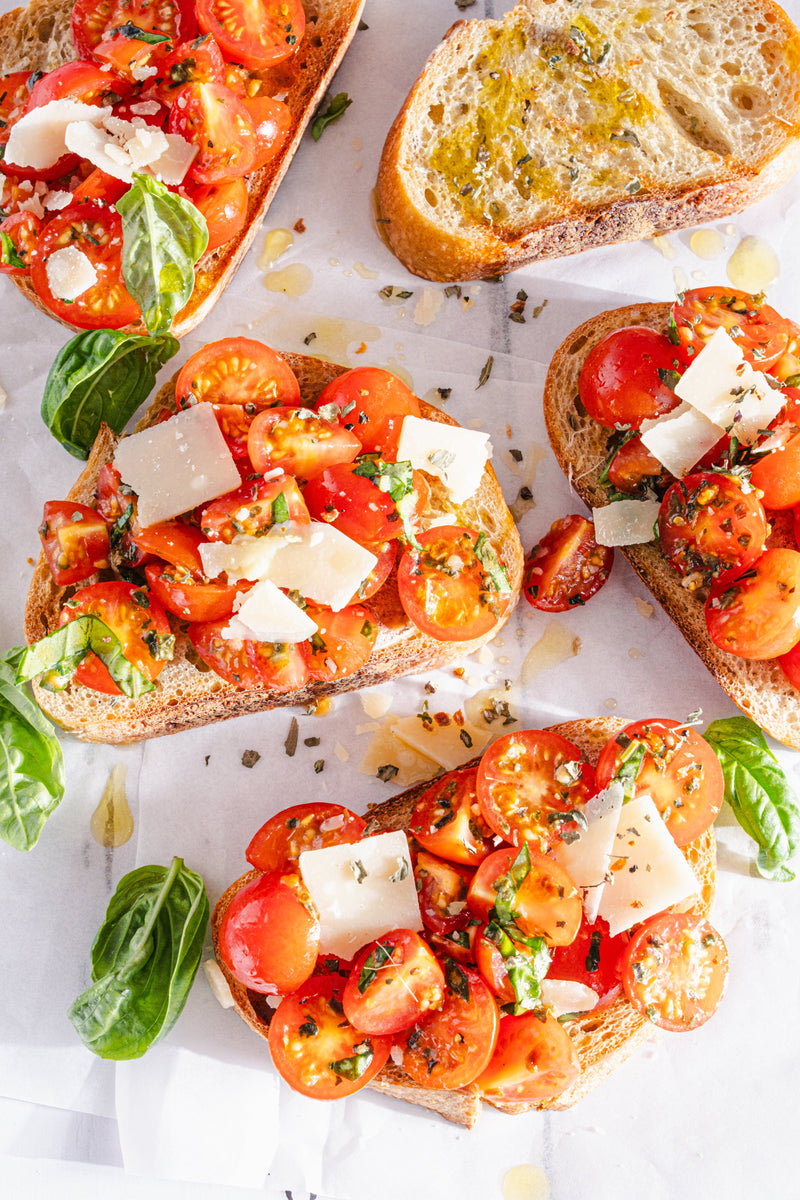 Klassische Bruschetta – das Original-Rezept mit Tomaten, Basilikum und Parmesan