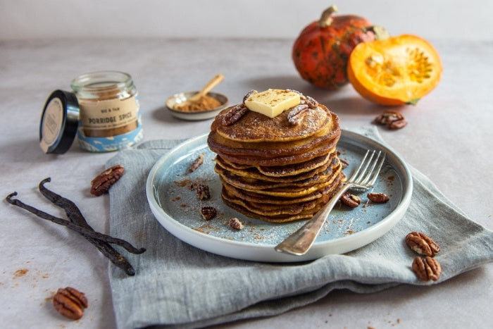 Pumpkin Pancakes – fluffige Kürbis-Pancakes mit Porridge Spice
