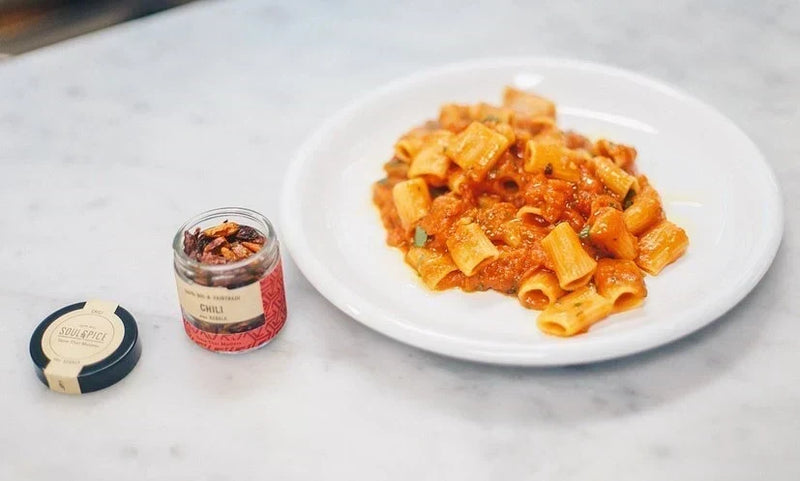Maccheroni Arrabbiata in Kooperation mit Mani in Pasta