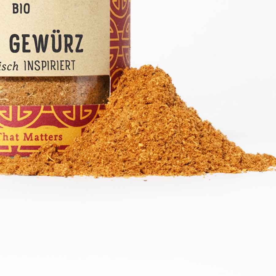 Wok Gewürz mit Gewürzhaufen Nahaufnahmen