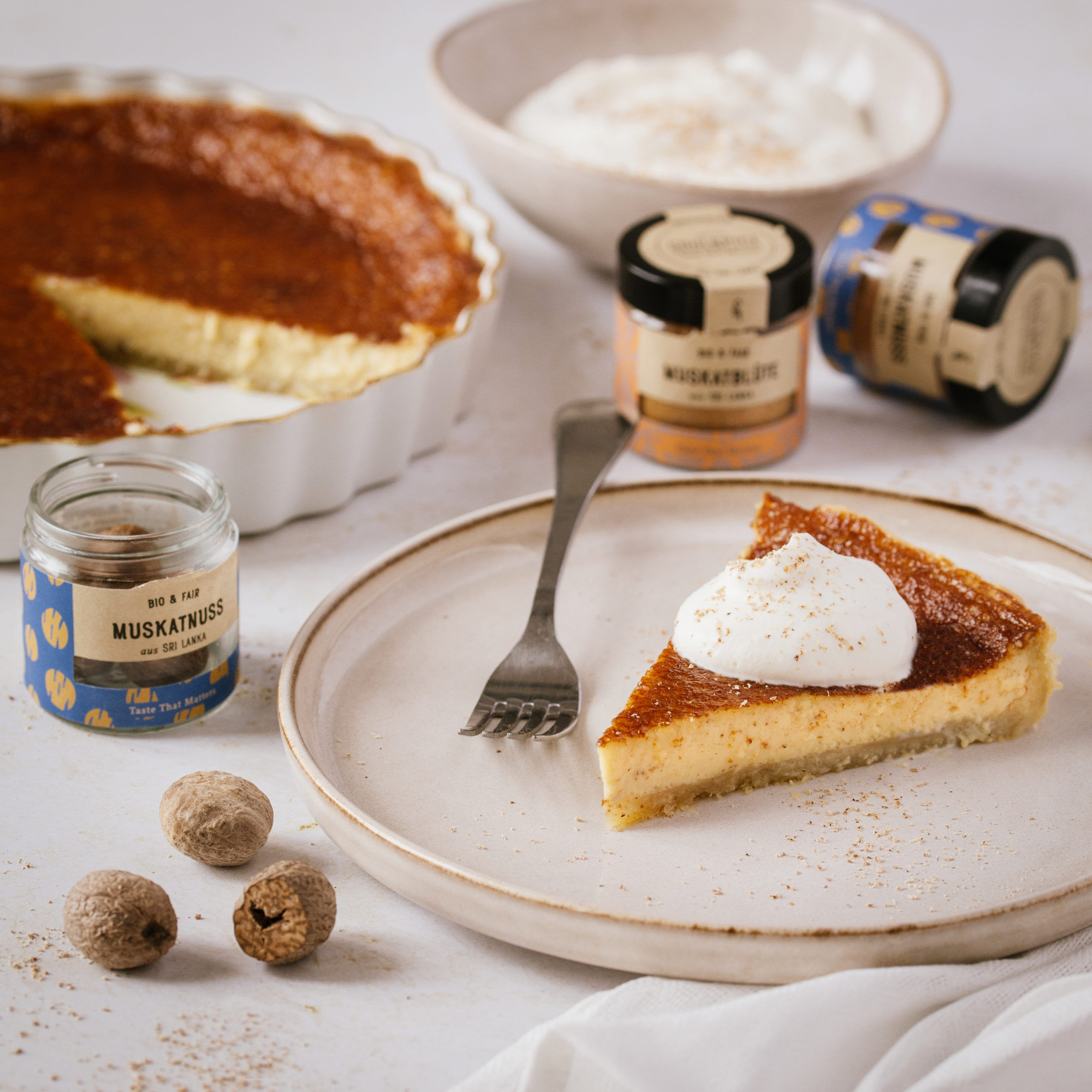 Ahornsirup Crème Tarte mit Muskatnuss
