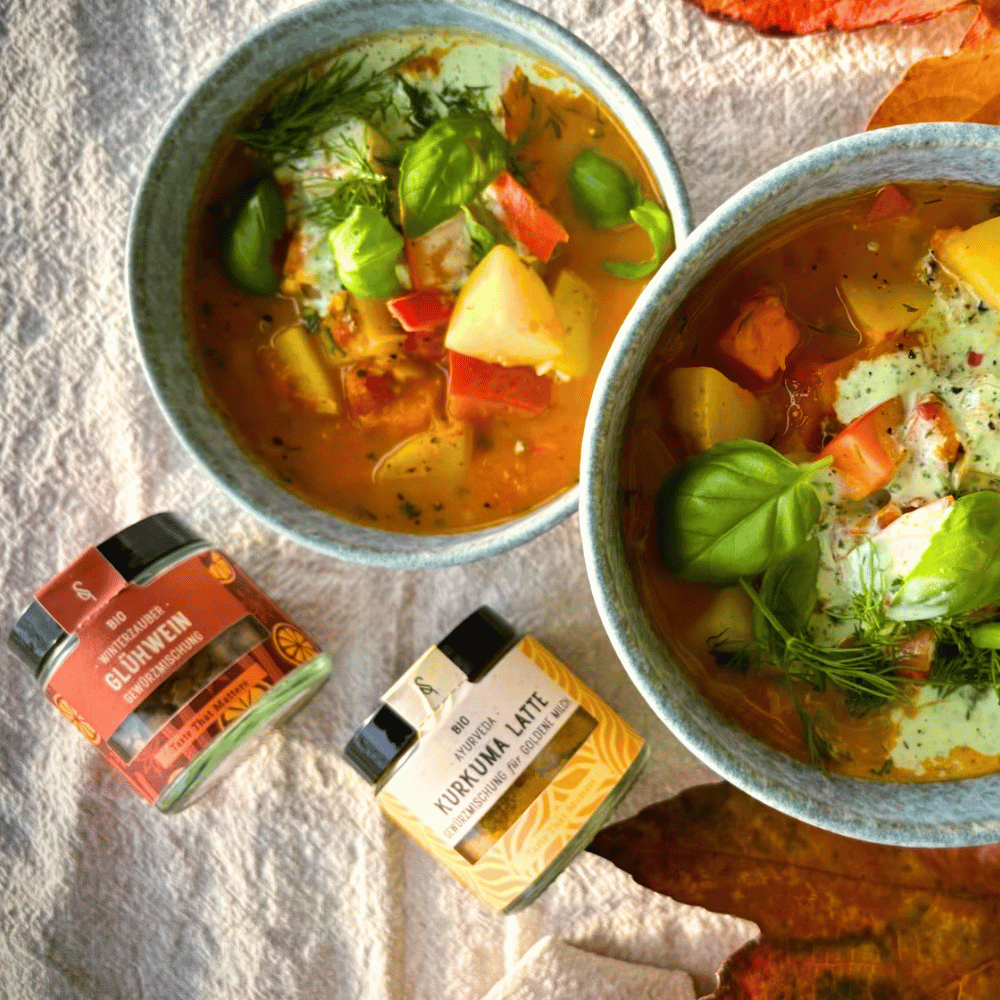 Kartoffelsuppe mit Kürbis und Glüheweingewürz